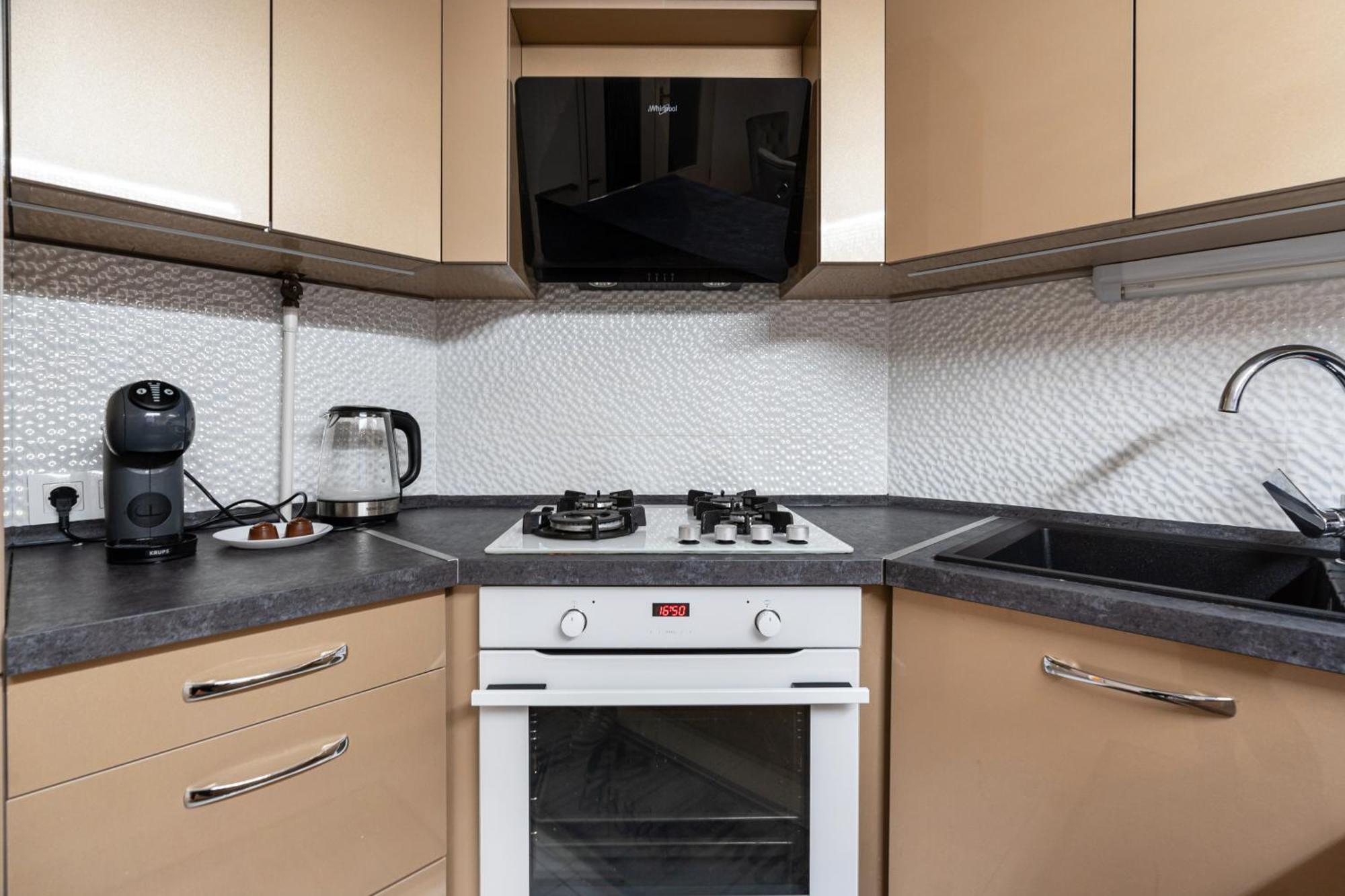 Beautiful Three Bedrooms Apartment With Free Parking Close To The Danube Coast Budapest Exteriör bild